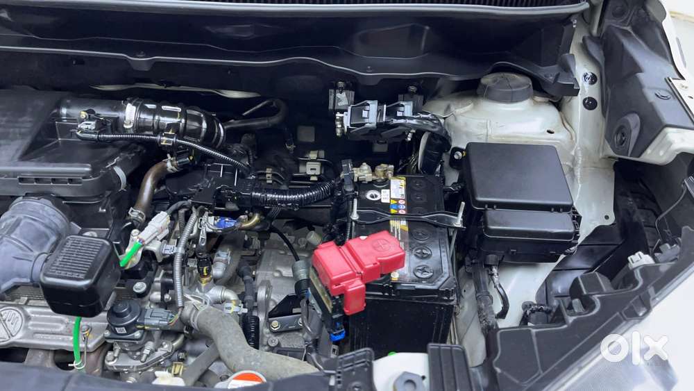 Maruti Suzuki Xl6 1.5 Alpha At, 2022, Petrol
