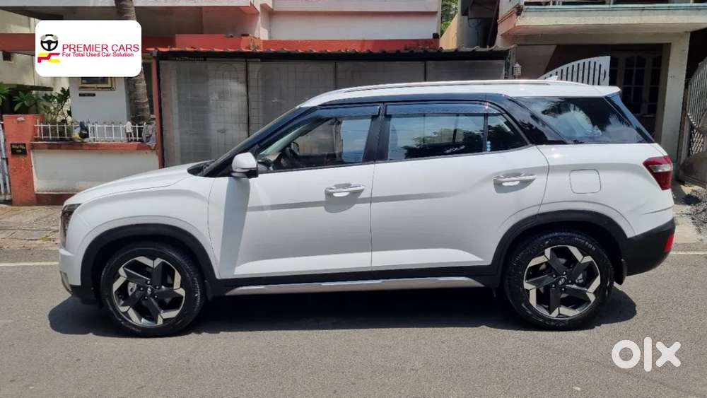 Hyundai Alcazar 1.5 Signature Diesel Mt 6 Str, 2022, Diesel