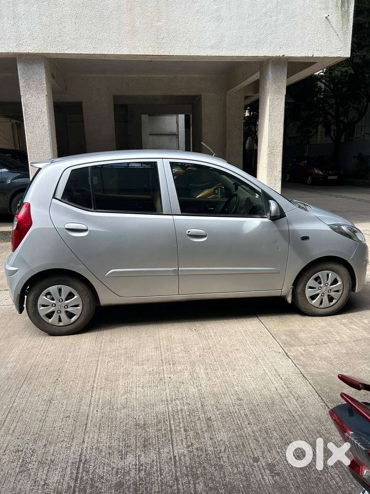 Hyundai I10 Sportz 2012 Petrol