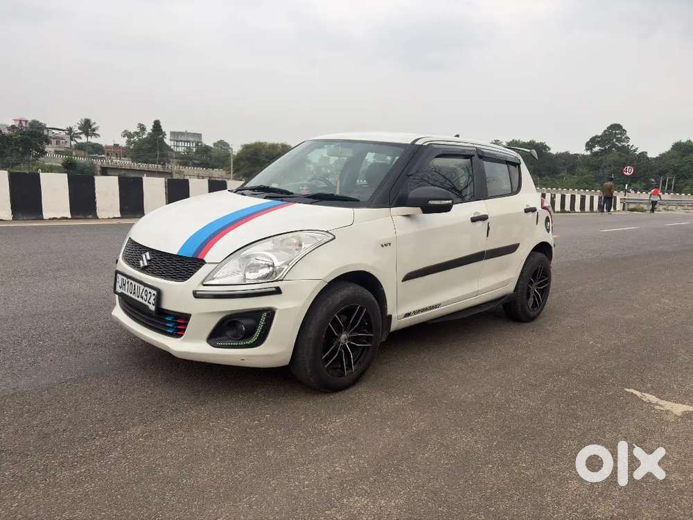 Maruti Suzuki Swift Vxi 2015