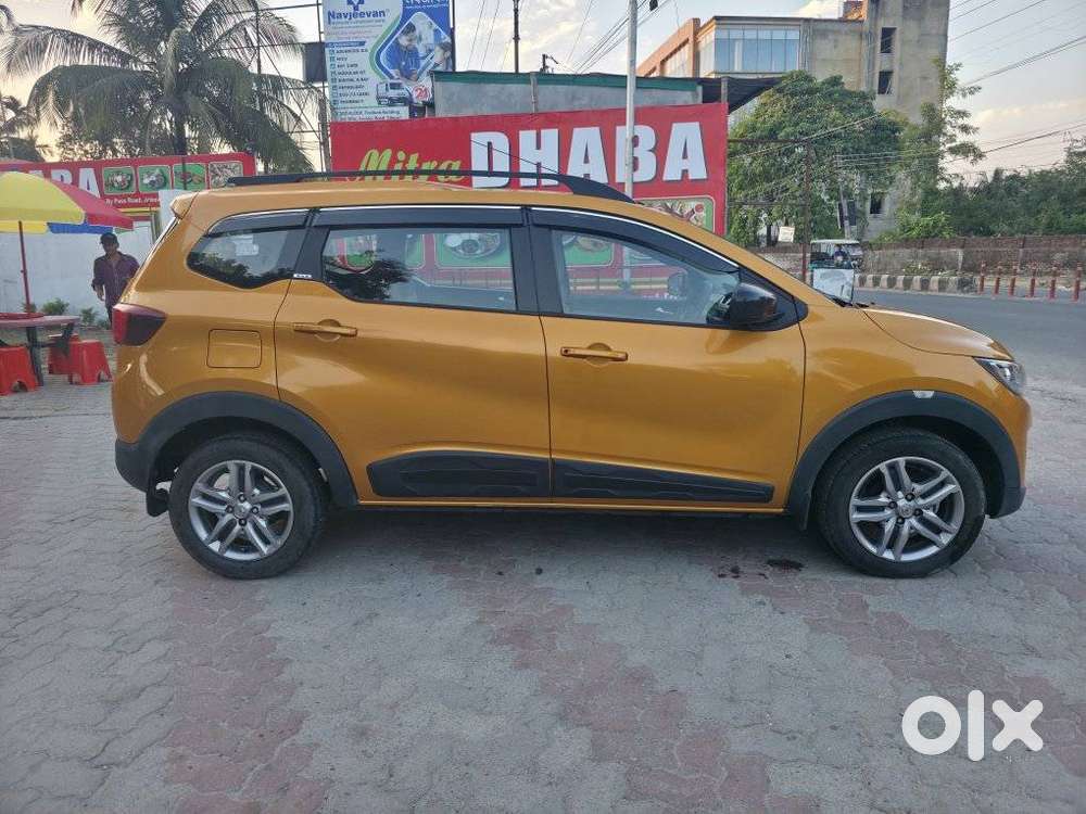 Renault Triber Rxz, 2020, Petrol