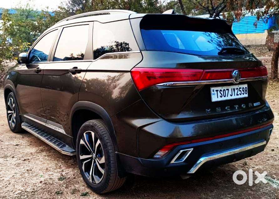 Mg Hector Plus, 2023