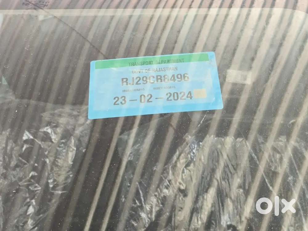 Maruti Suzuki Brezza Lxi S-cng 2024