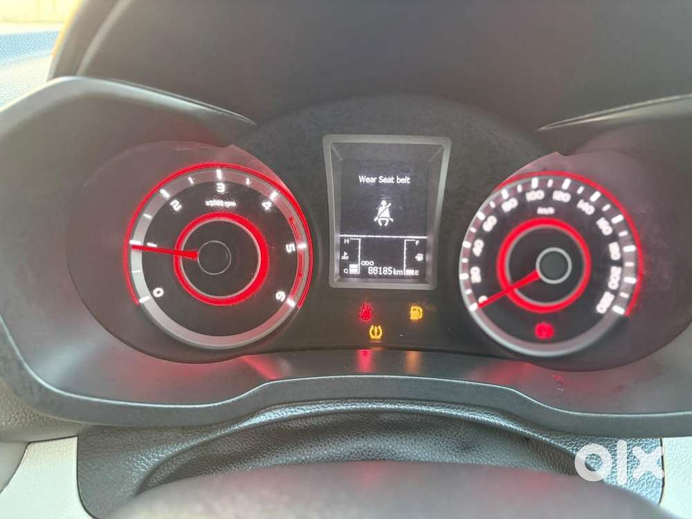 Mahindra Xuv300 2019 Diesel 880000 Km Driven