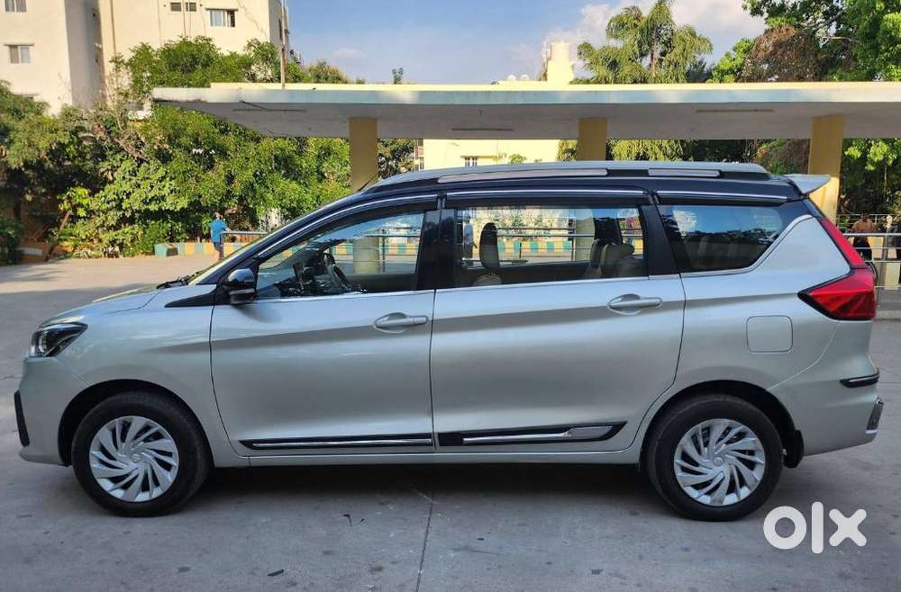 Maruti Suzuki Ertiga Vxi At, 2019, Petrol