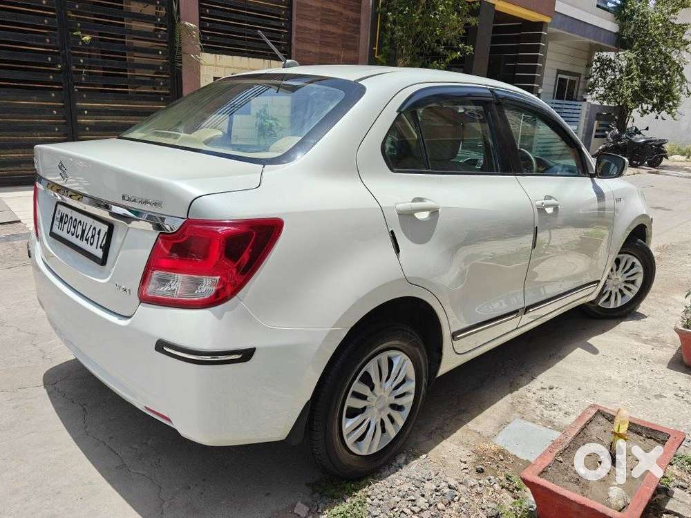 Maruti Suzuki Swift Dzire 1.2 Vxi Bsiv, 2017, Petrol