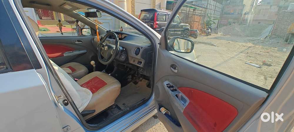 Toyota Etios 2010-2012 Vx, 2011, Cng & Hybrids