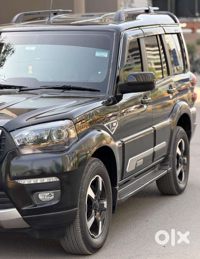 Mahindra Scorpio Classic
