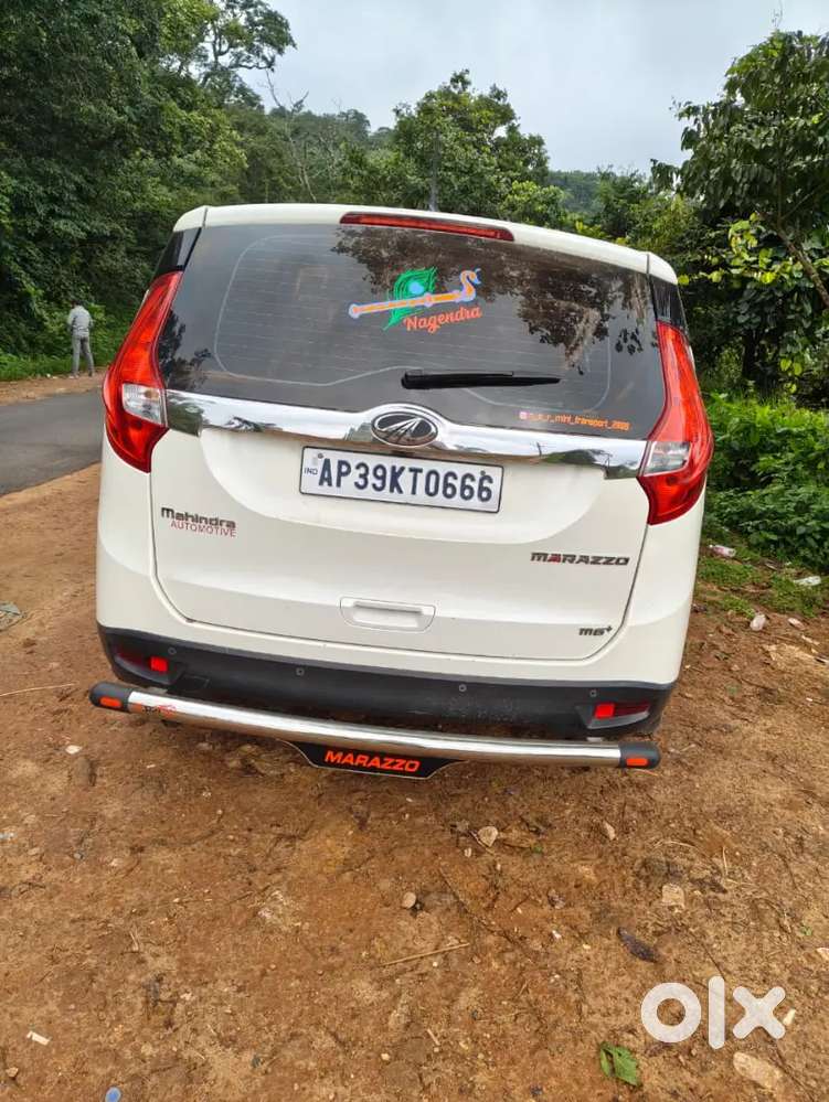 Mahindra Marazzo Diesel 2021