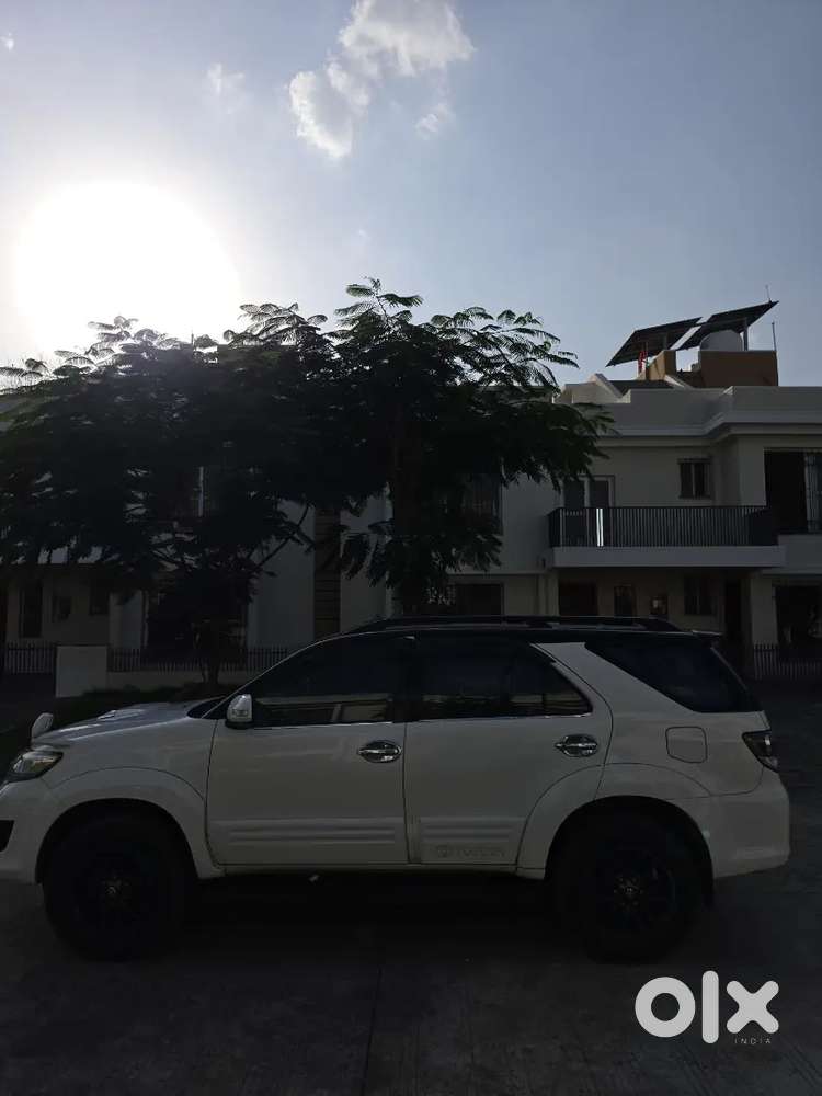 Toyota Fortuner Diesel 2015