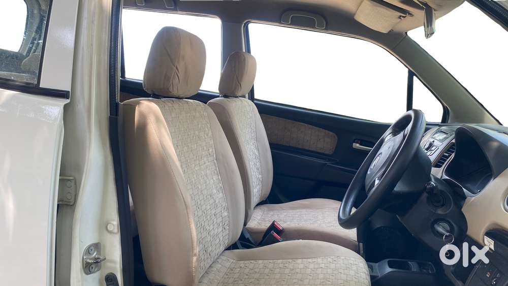 Maruti Suzuki Wagon R Vxi Amt, 2017, Petrol