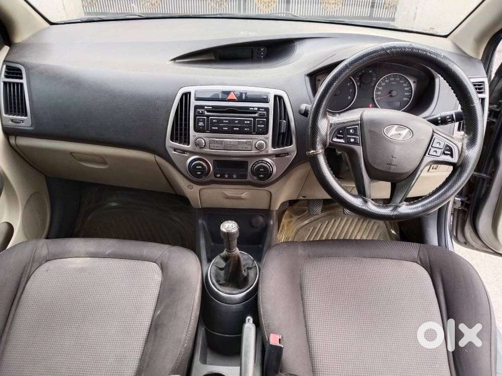 Hyundai I20 Sportz 1.2 Bs-iv, 2013, Petrol