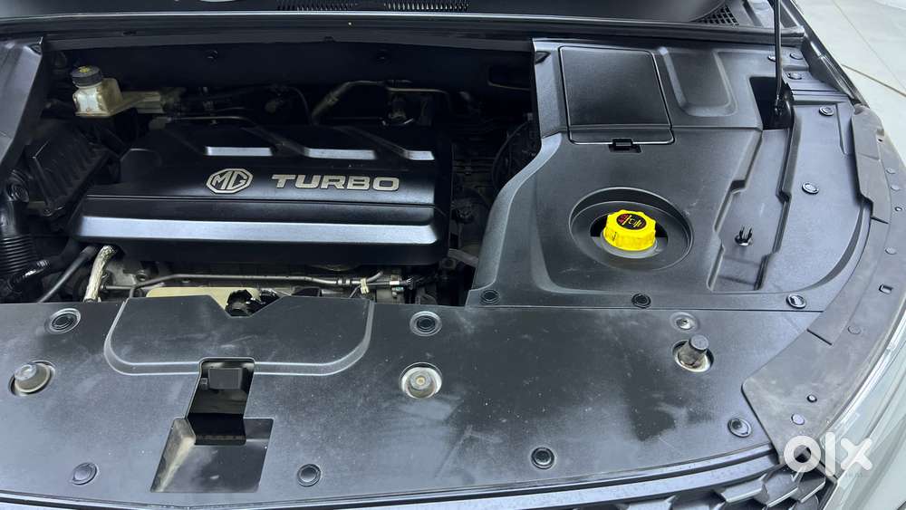 Mg Hector Plus 1.5 Hybrid Sharp Turbo 6 Str, 2022, Cng & Hybrids