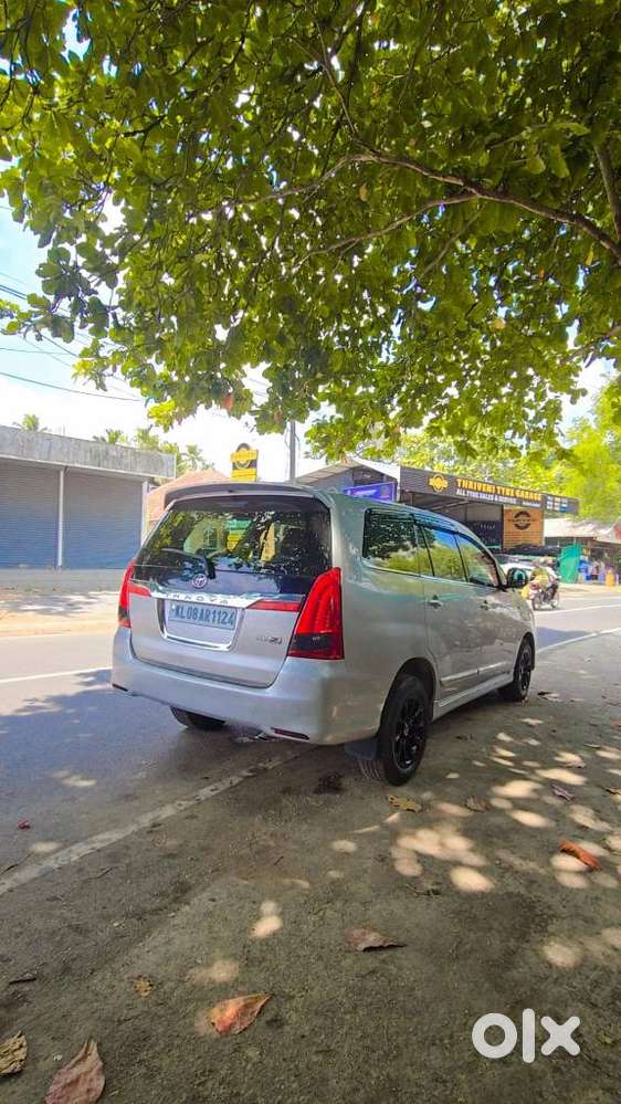 Toyota Innova 2004-2011 2.5 G4 Diesel 7-seater, 2009, Diesel