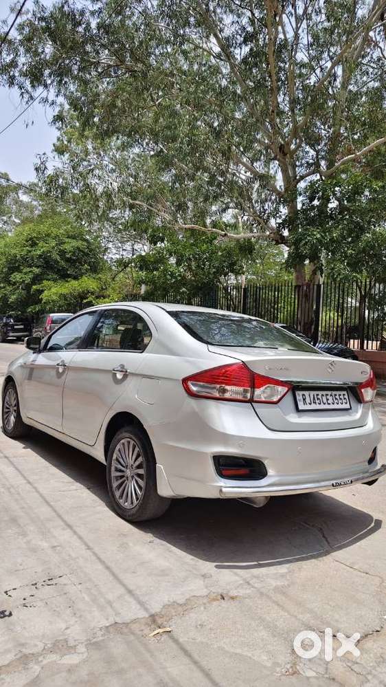 Maruti Suzuki Ciaz Smart Hybrid Alpha , 2018, Diesel