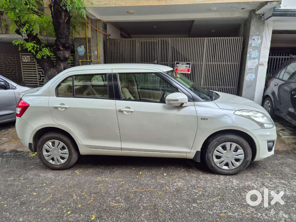 Maruti Suzuki Swift Dzire 1.2 Vxi Bsiv, 2015, Cng & Hybrids