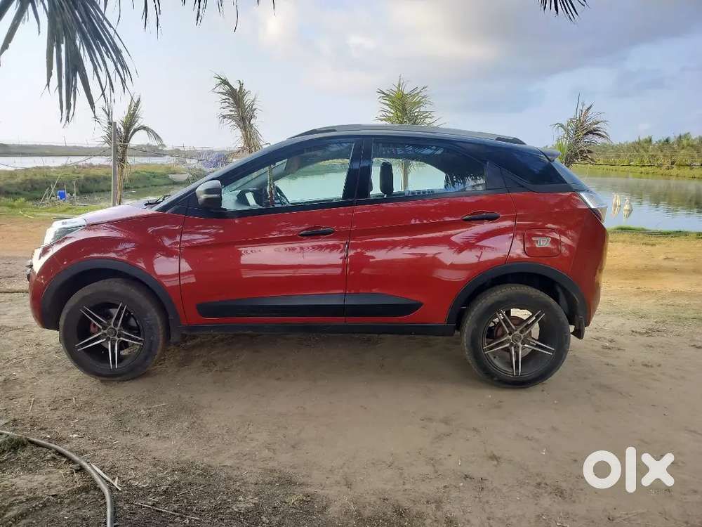Tata Nexon 2017 Diesel 101000 Km Driven