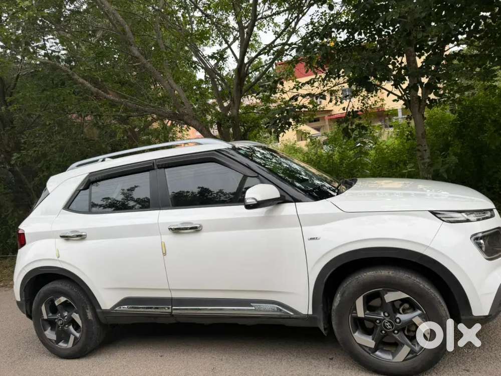 Hyundai Venue Turbo 2021