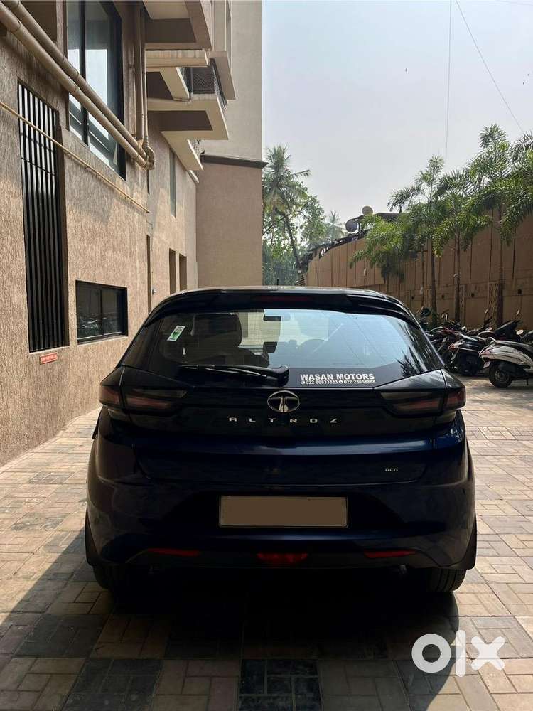 22 Tata Altroz Xz+ Automatic (top Variant) Available For Sale.