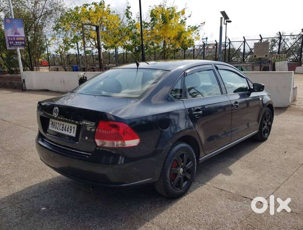 Volkswagen Vento 2010-2013 Petrol Highline, 2011, Petrol