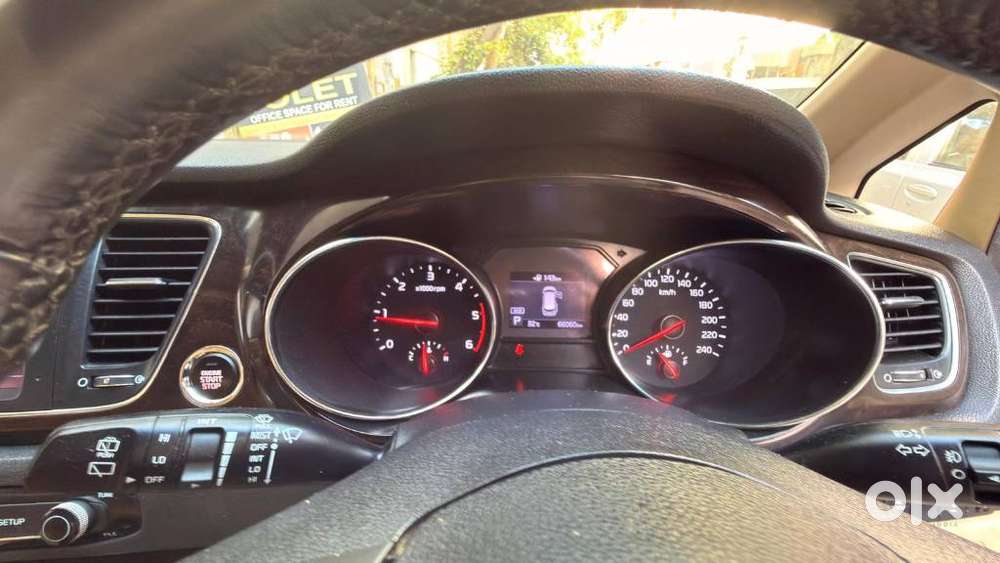 Kia Carnival Limousine Plus 7 Str, 2023, Diesel