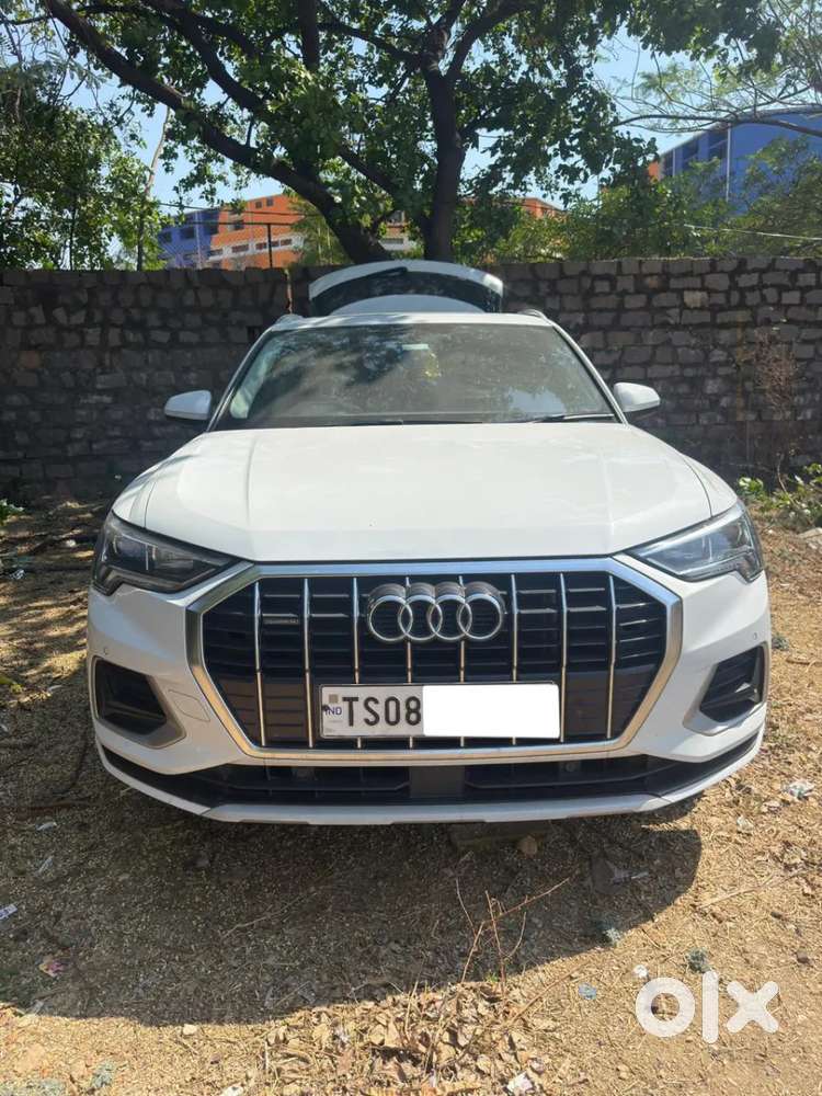 Audi Q3 40 Tfsi Premium Plus, 2022, Petrol