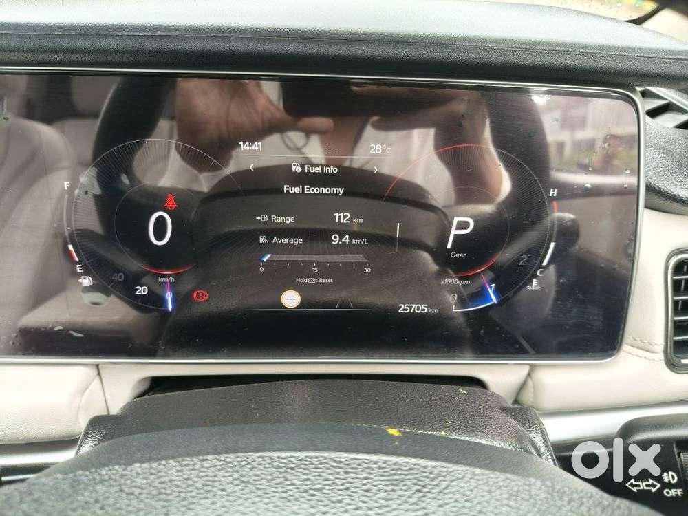 Mahindra Xuv700 2.2 Ax 7 Diesel At Luxury Pack Str, 2024, Diesel