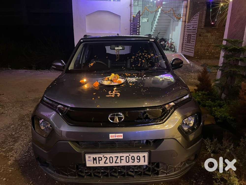 Tata Punch 2023 Petrol 32000 Km Driven