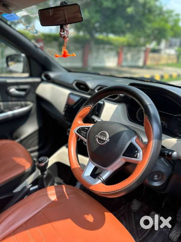 Nissan Magnite 1.0 Xv Executive Turbo, 2022, Petrol