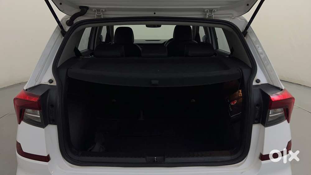 Skoda Kushaq 1.5 Tsi Style, 2022, Petrol