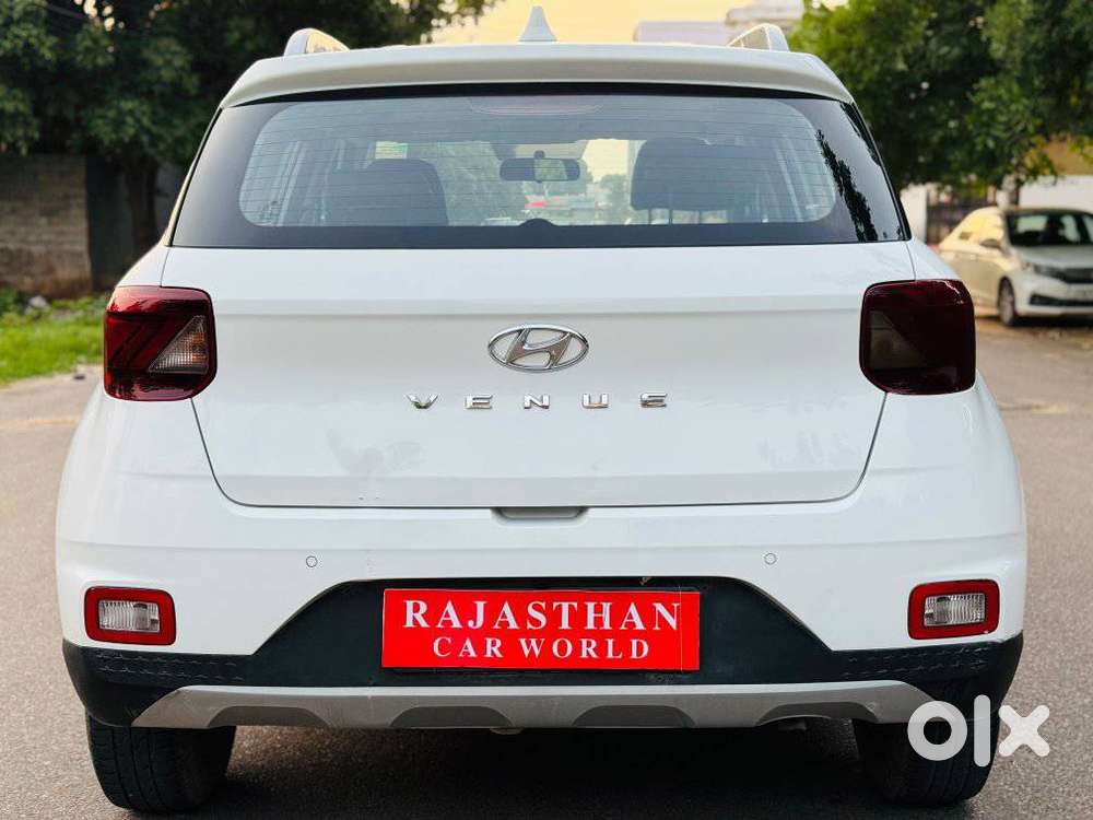 Hyundai Venue 1.2 S Plus, 2021, Petrol