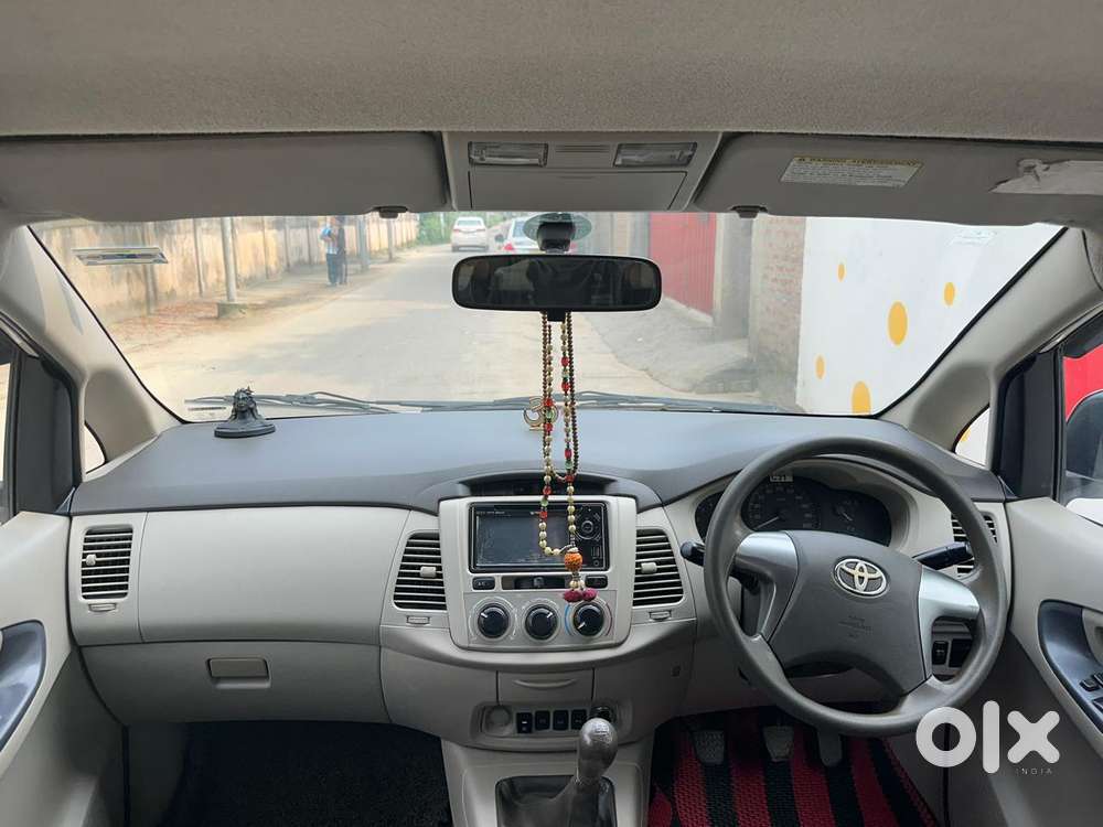 Toyota Innova 2.5 G (diesel) 8 Seater, 2014, Diesel