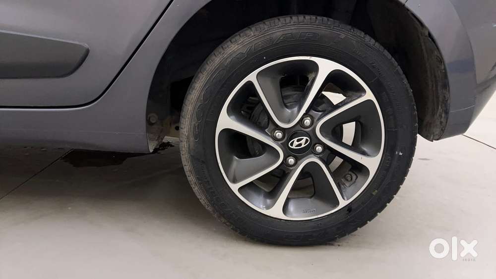 Hyundai Grand I10 [ ] 1.2 Kappa Vtvt Sportz At, 2018, Petrol