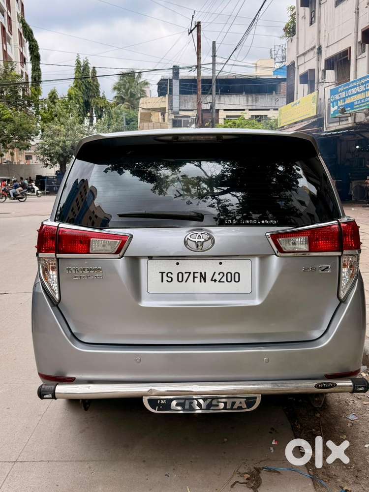 Toyota Innova Crysta 2.8z Automatic, 2016, Diesel