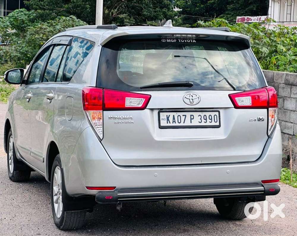 Toyota Innova Crysta 2.4 Vx Mt, 2017, Diesel
