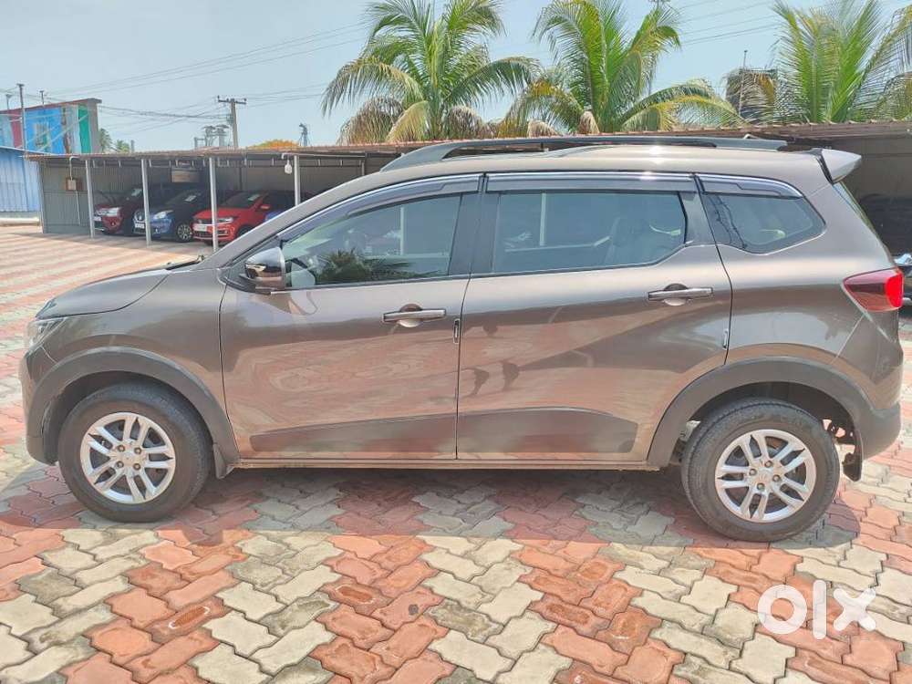 Renault Triber, 2022, Petrol