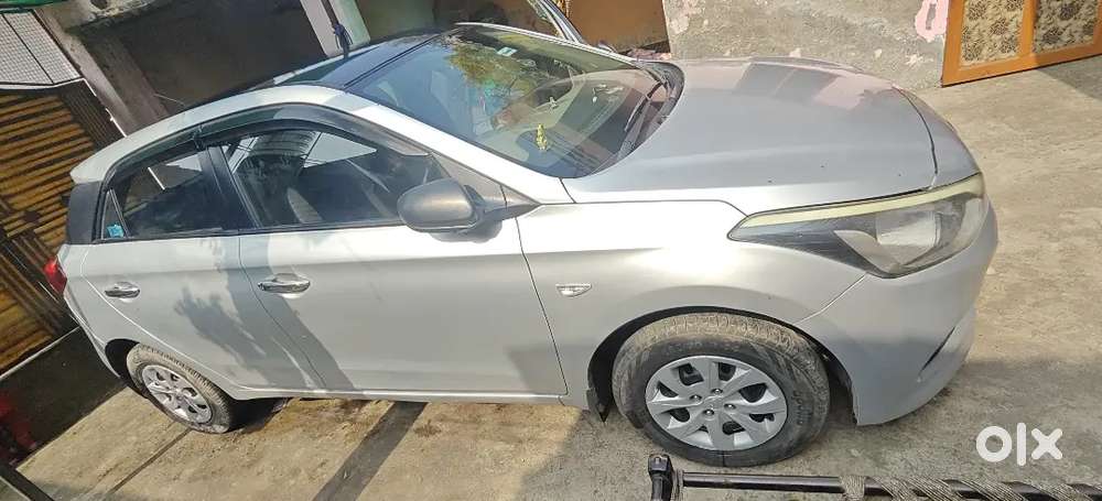 Hyundai I20 2015 Cng & Hybrids Well Maintained