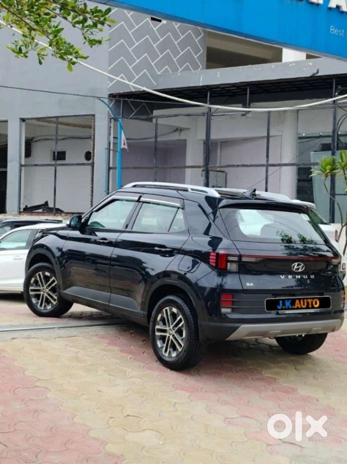Hyundai Venue Sx Mt, 2022, Petrol