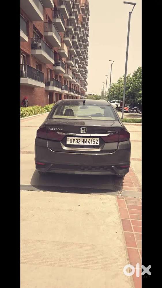 Honda City Diesel 2017 Mint Condition New Tire New Ac Compressor Insta
