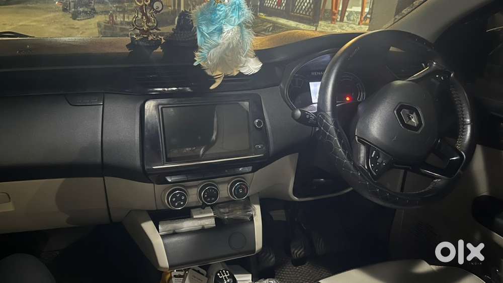 Renault Triber Petrol 2024