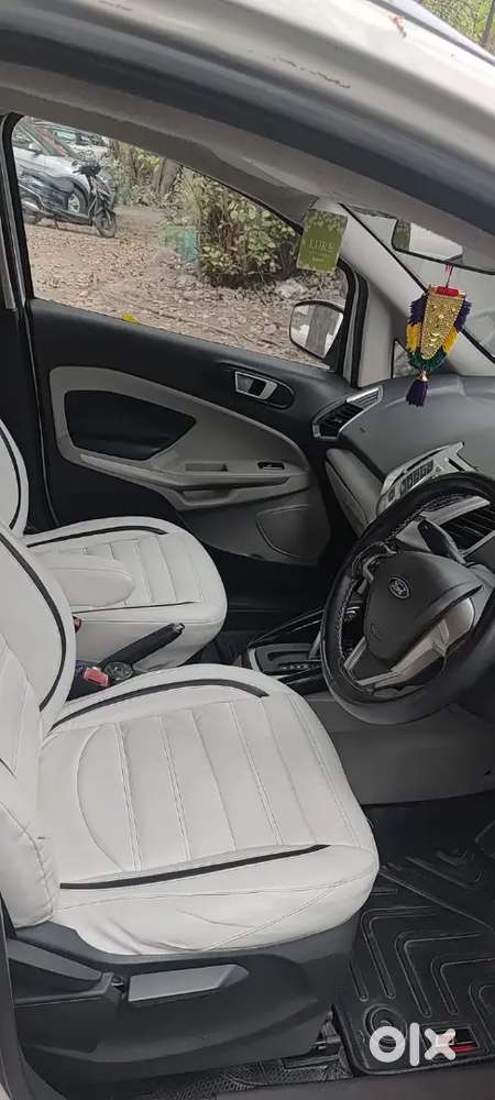 Ford Escort 2015 Petrol 65000 Km Driven