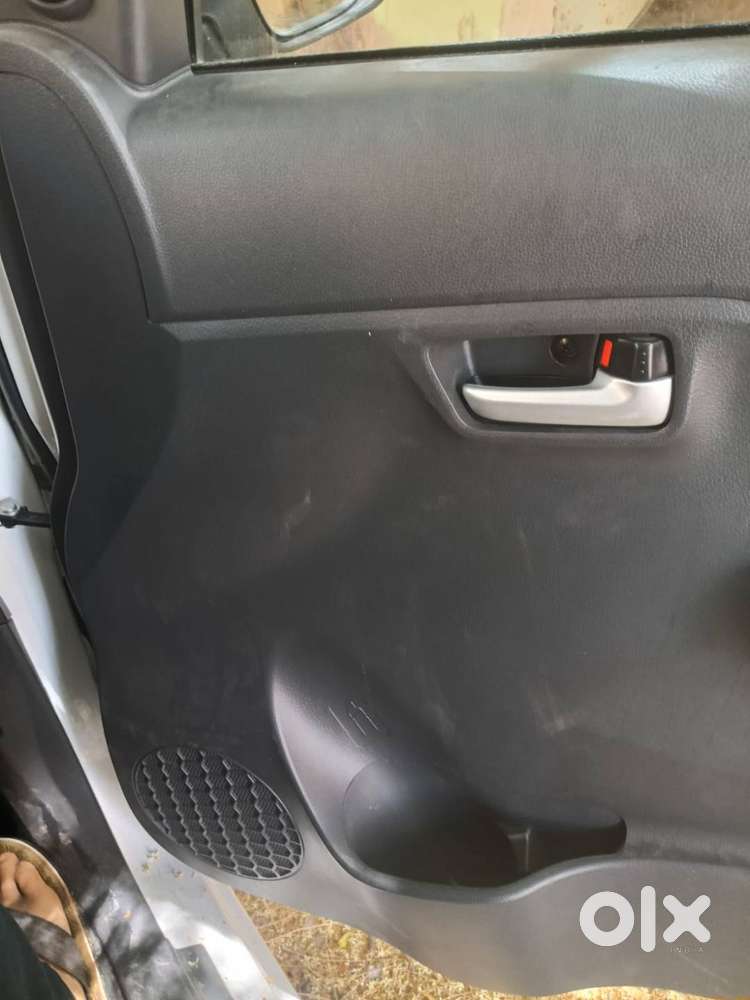 This Car Is Used Less Than 7 Month And Less Than 1000km And Tag Bh