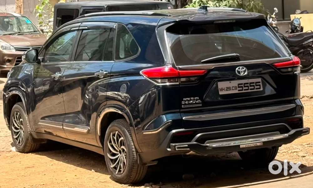 Toyota Innova Hycross 2.0 Gx 7 Str, 2023, Petrol