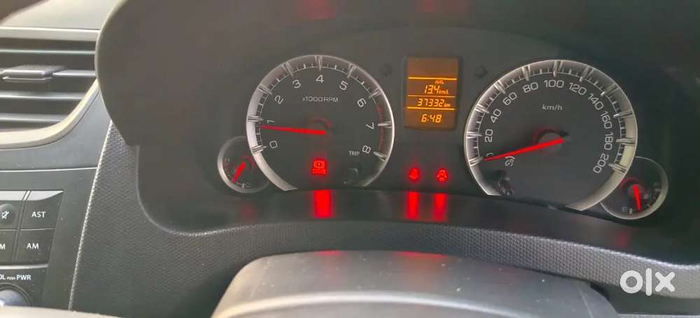 Maruti Suzuki Swift Vxi 2017