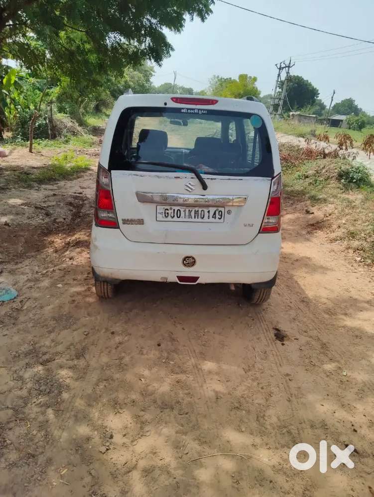 2011 Wagon R 1.1 Tip Top Gadi Che Ac Chalu .second Gear Sleep Thay Che