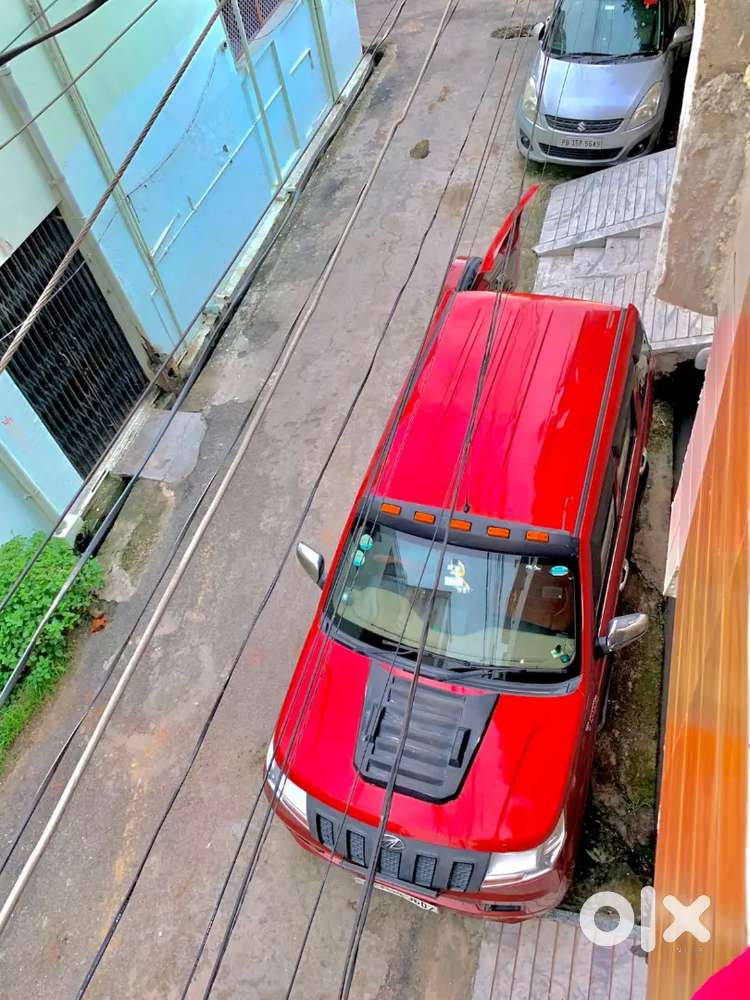 Mahindra Tuv 300 2017 Car