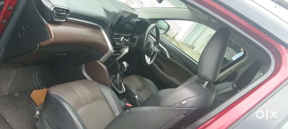 Toyota Urban Cruiser Hyryder 1.5 V Hybrid, 2023, Petrol