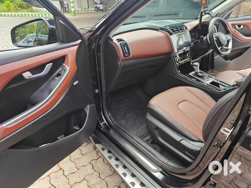 Hyundai Alcazar 2023 Petrol Well Maintained