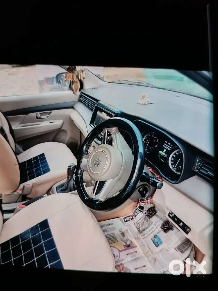 Maruti Suzuki Ertiga Vxi 2023