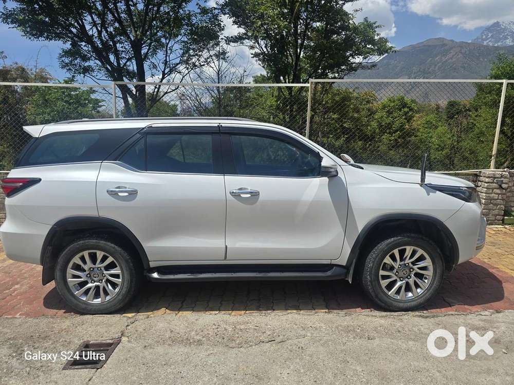 Toyota Fortuner 2023 Diesel Well Maintained